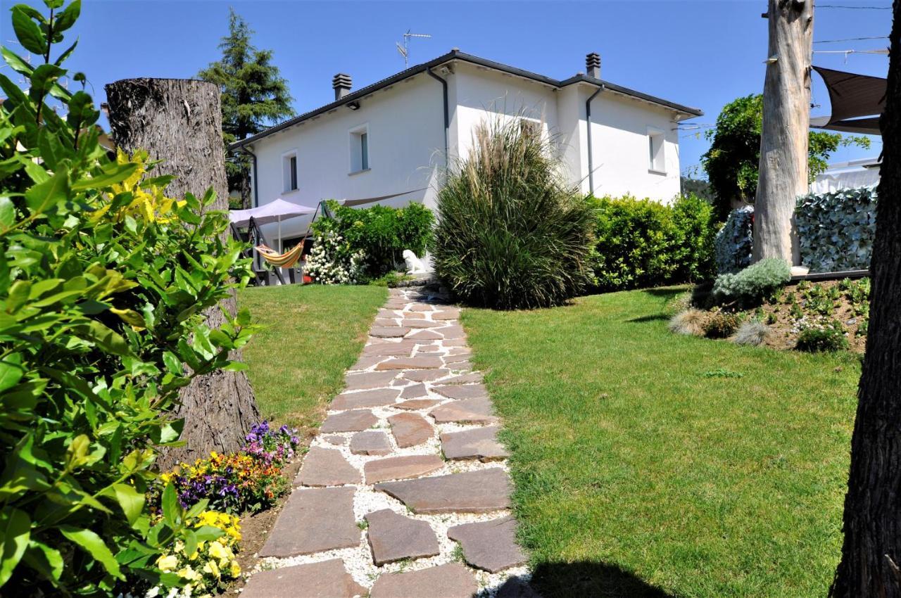 Gan Eden Bed and Breakfast San Benedetto Del Querceto Buitenkant foto